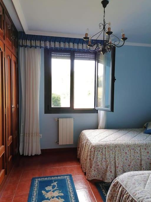 La Casa Azul De Lua Un Lugar Magico Villa Juncedo Exterior photo